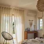 Monte Oliveiras With Private Pool *