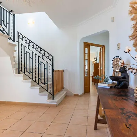 Monte Oliveiras With Private Pool *