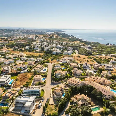 Monte Oliveiras With Private Pool Villa *